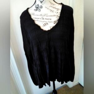 Bohemian flowy black top